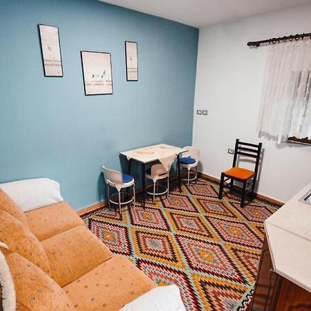 Bb Apartament Gjirokastër Exterior foto