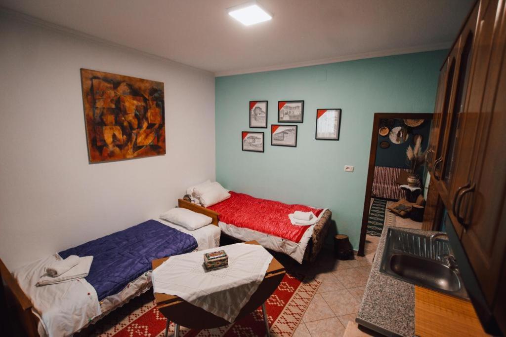Bb Apartament Gjirokastër Exterior foto