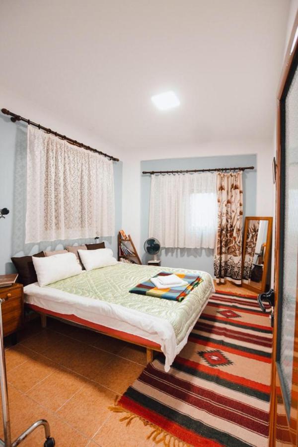 Bb Apartament Gjirokastër Exterior foto