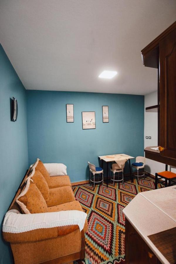 Bb Apartament Gjirokastër Exterior foto
