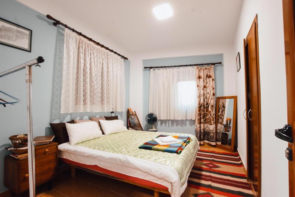 Bb Apartament Gjirokastër Exterior foto